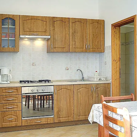 1 Bedroom Awesome In *